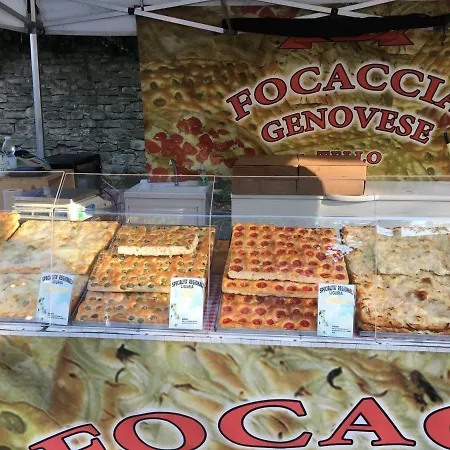 Lovely 1-bed In Borgo Val di Taro