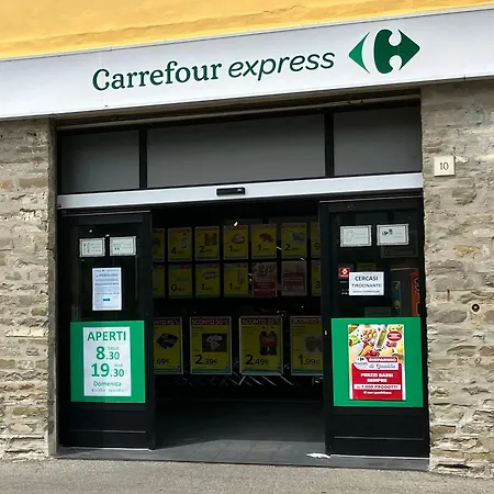 Lovely 1-bed In Apartman