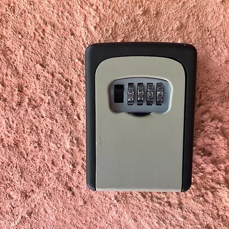 Apartman Lovely 1-bed In Borgo Val di Taro