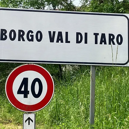 Lovely 1-bed In Borgo Val di Taro